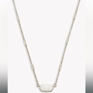Kendra Scott Fern Pendant Necklace in Bright Silver
